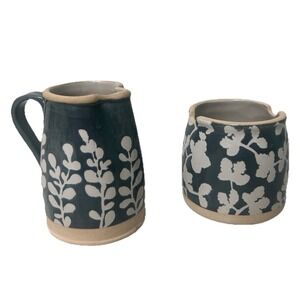 MudPie Stonewear Sugar And Cream Containers 3in tall And 4 in Tall